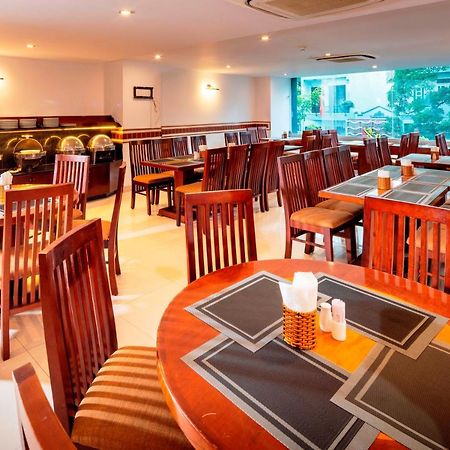 Centersea Hotel Нячанг Екстер'єр фото