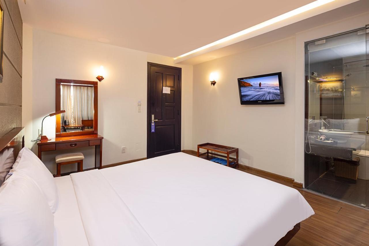 Centersea Hotel Нячанг Екстер'єр фото
