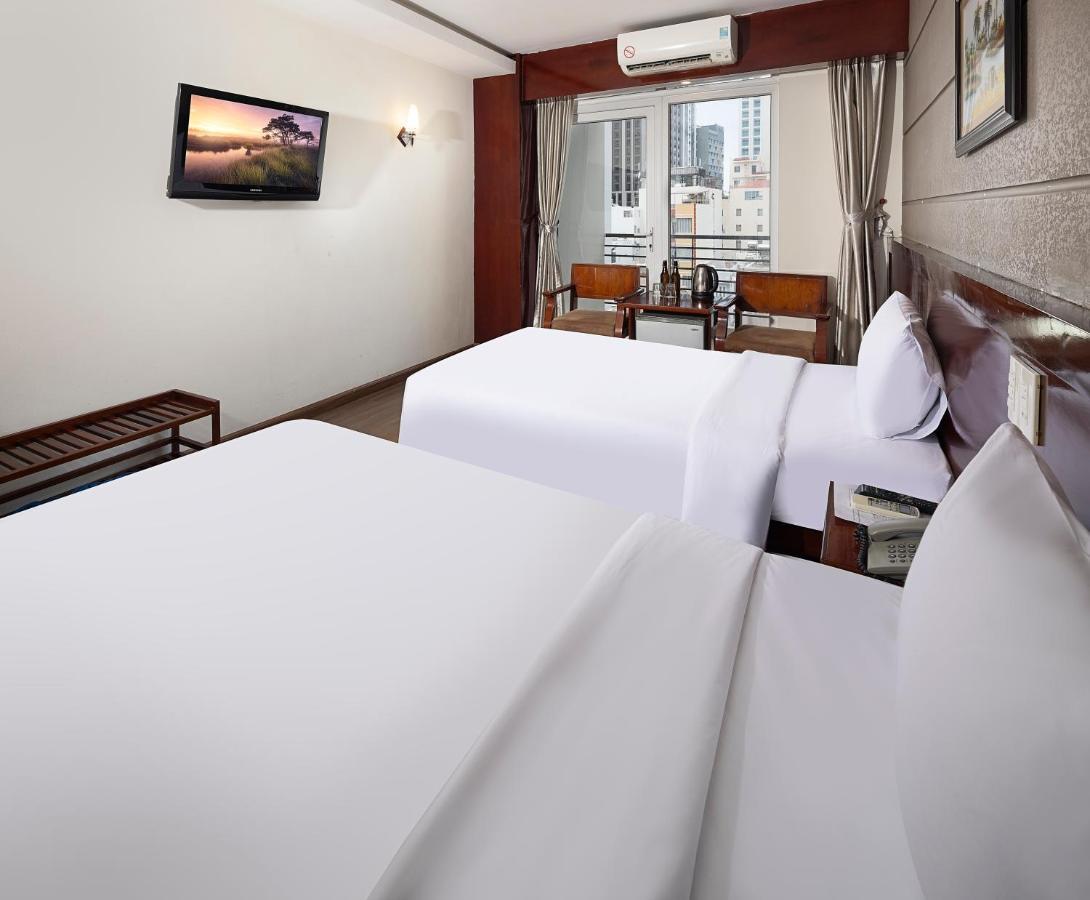 Centersea Hotel Нячанг Екстер'єр фото